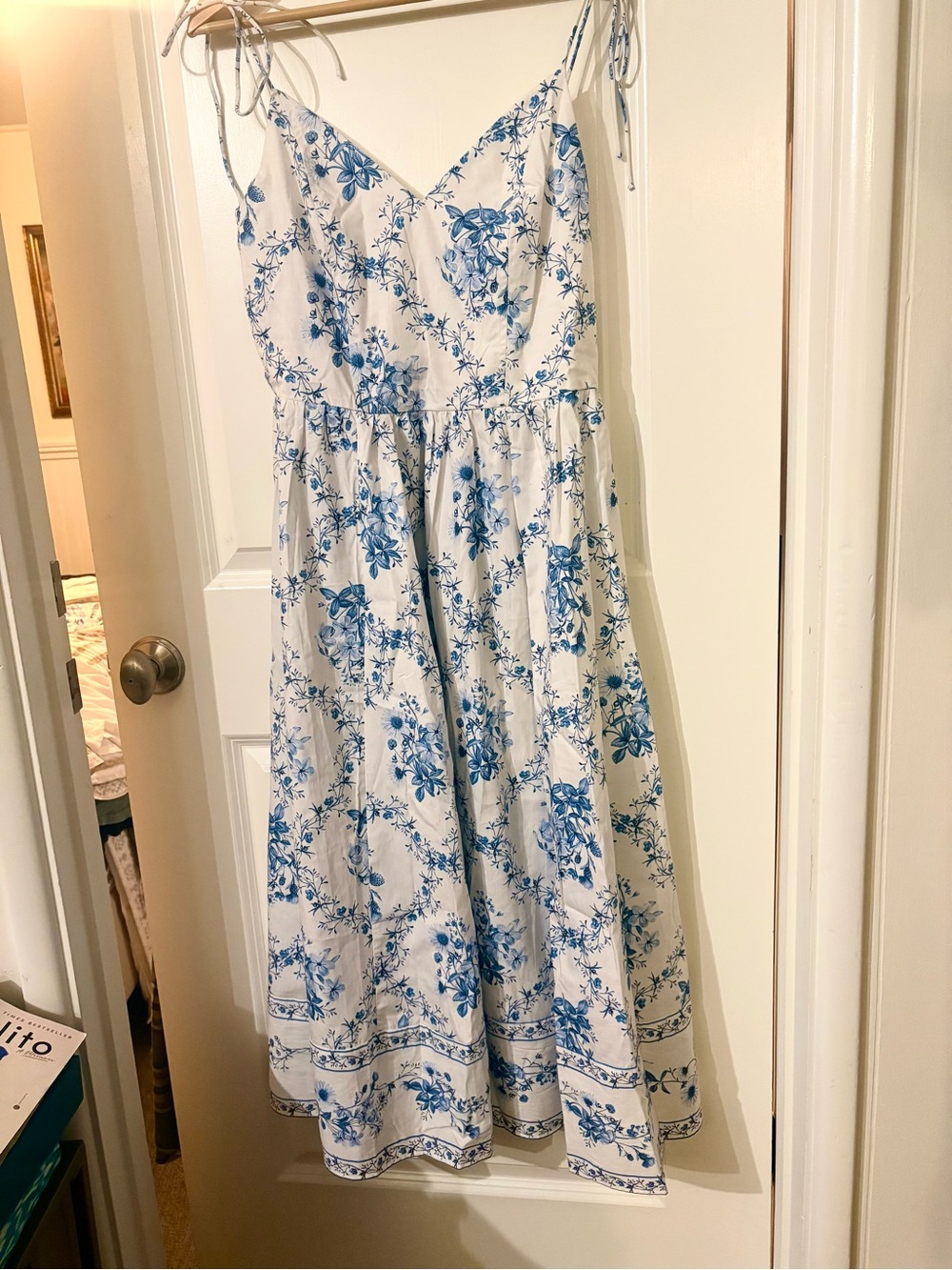 H & M Cotton Toile Midi Dress in Blue & White / M / NWT